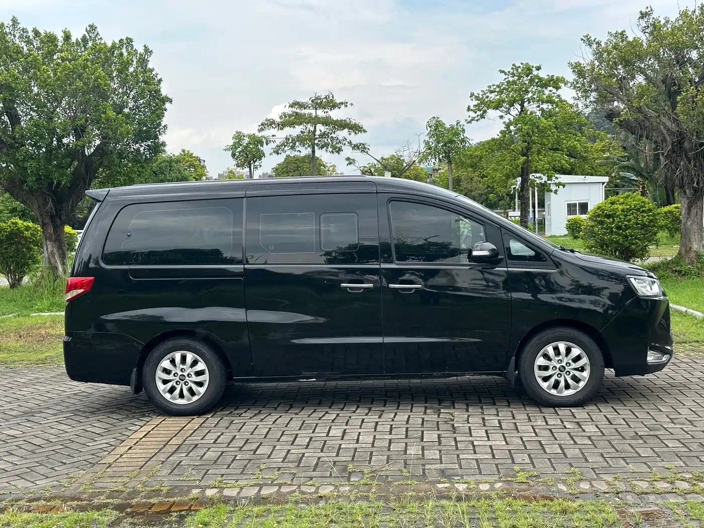 JAC Refine Refine M4 2021 2020 2.0CTI Diesel Manual Sporty Type China VI