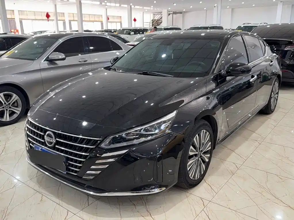Photo 8 - Nissan Teana