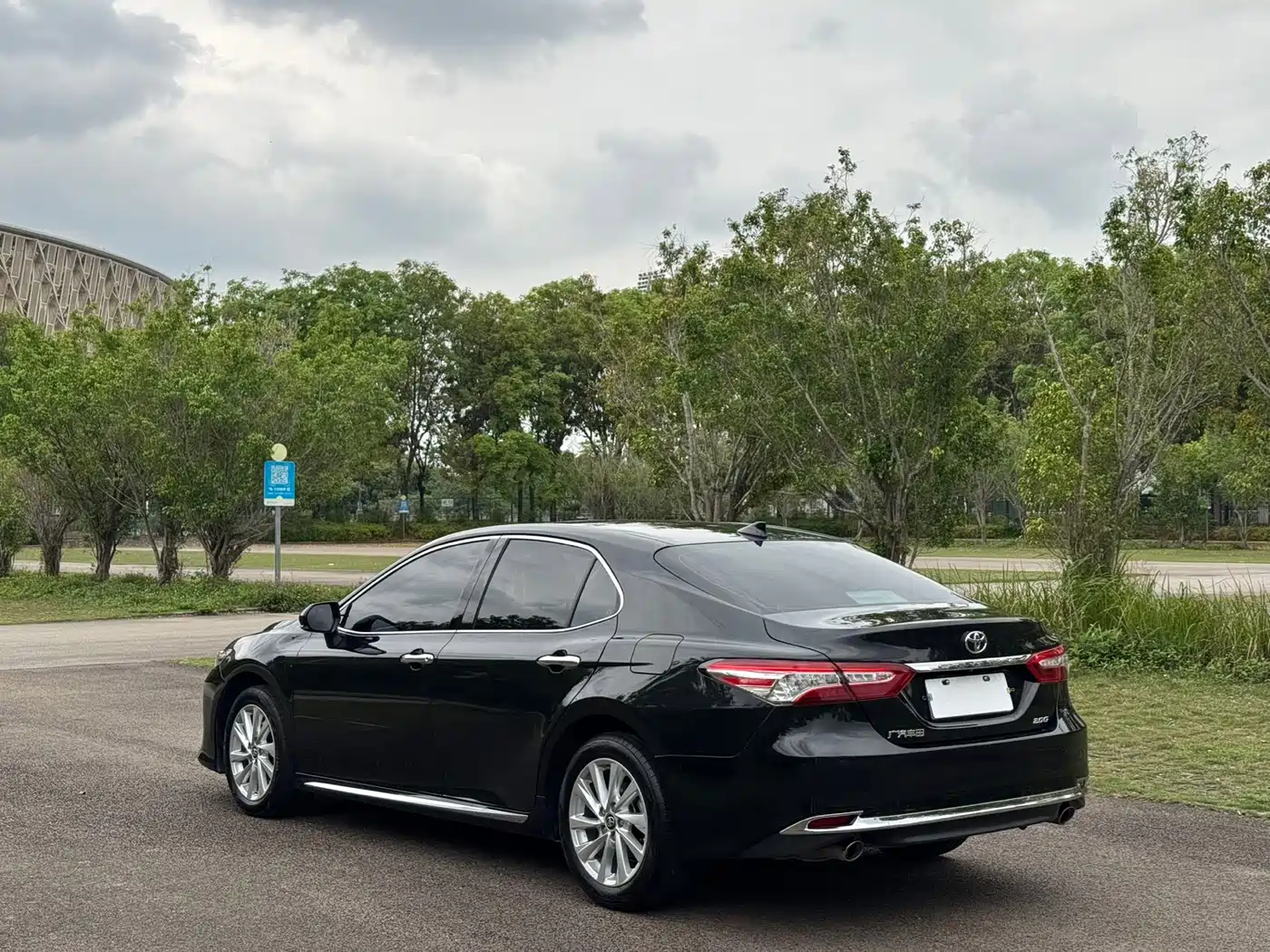 Toyota Camry 2023 2.0G Luxury Edition фото 7