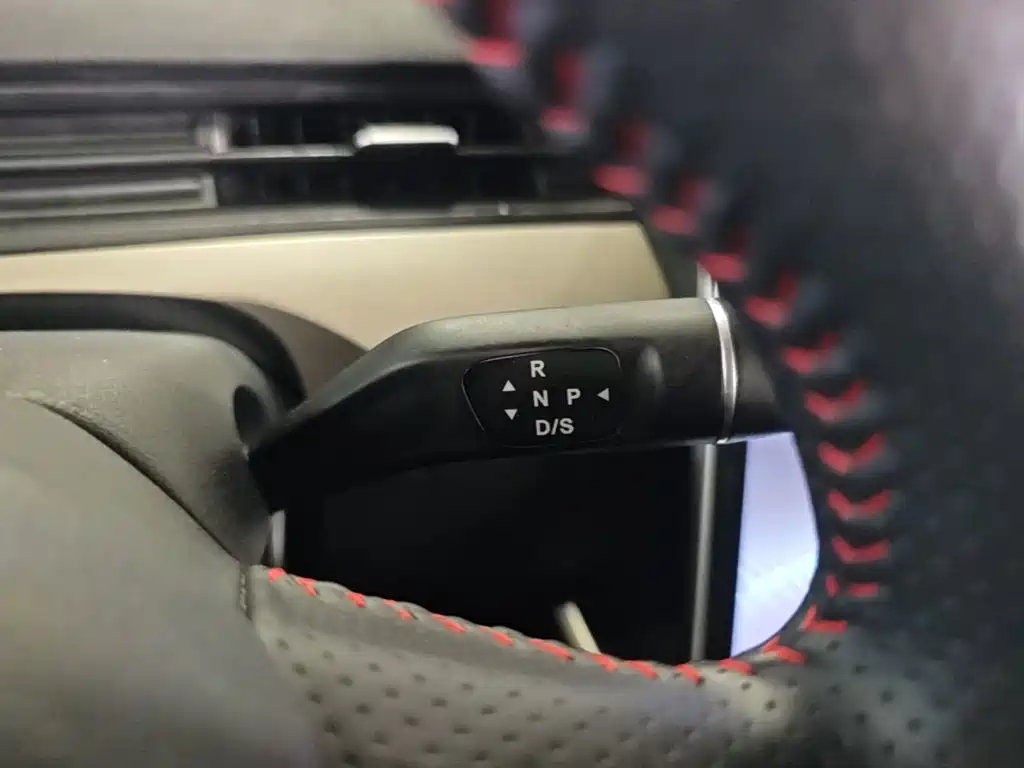 Nezha Auto Nezha V 2022 2021 Long Range Entertainment Upgrade