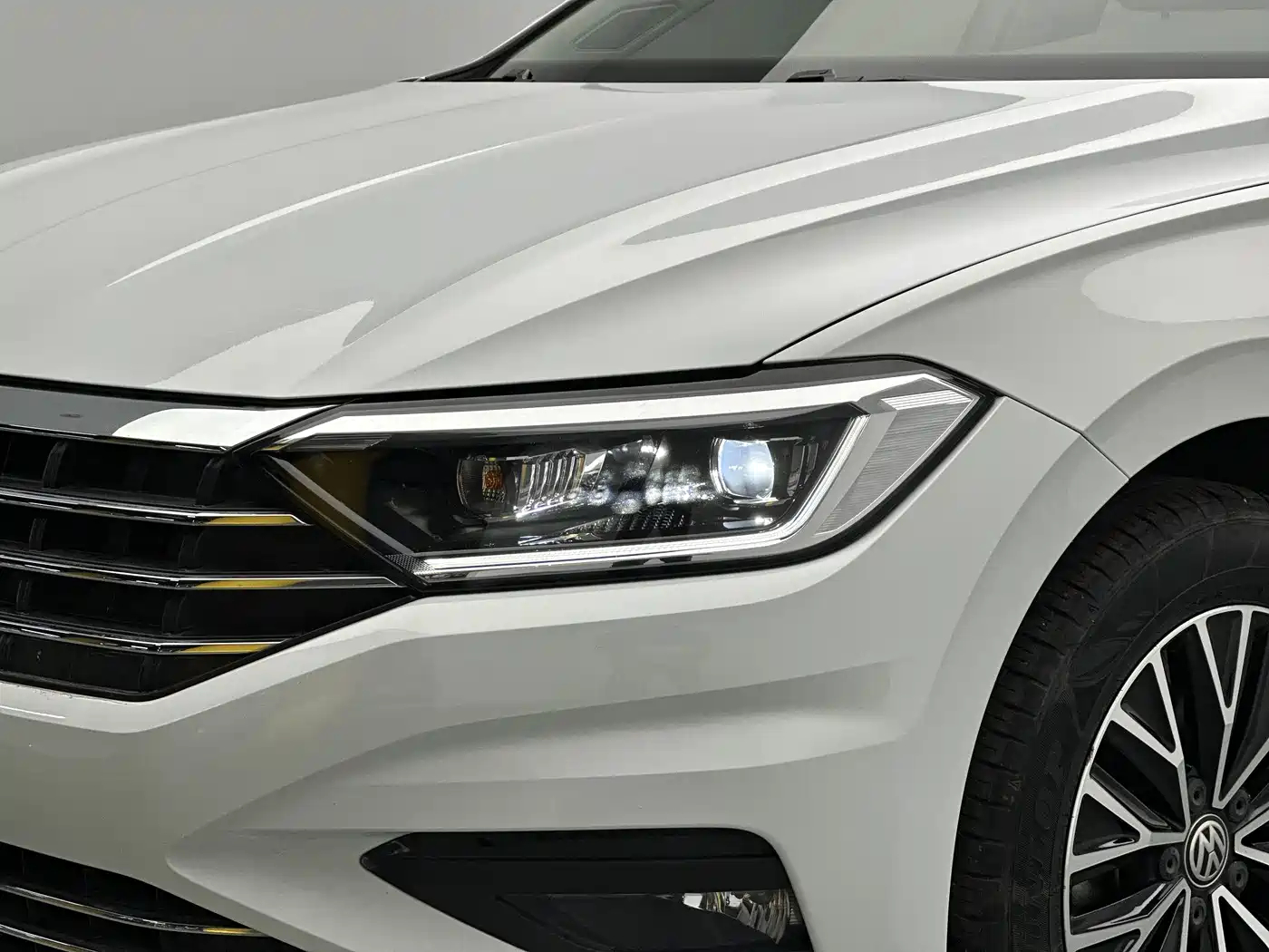 Volkswagen Sagitar 2021 280TSI DSG Comfort Smart Connect Edition фото 19