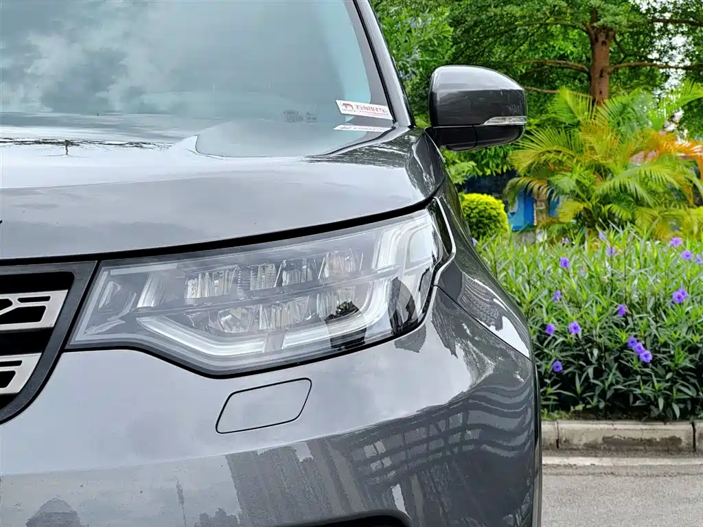 Land Rover Discovery 2017 3.0 SC V6 S фото 32