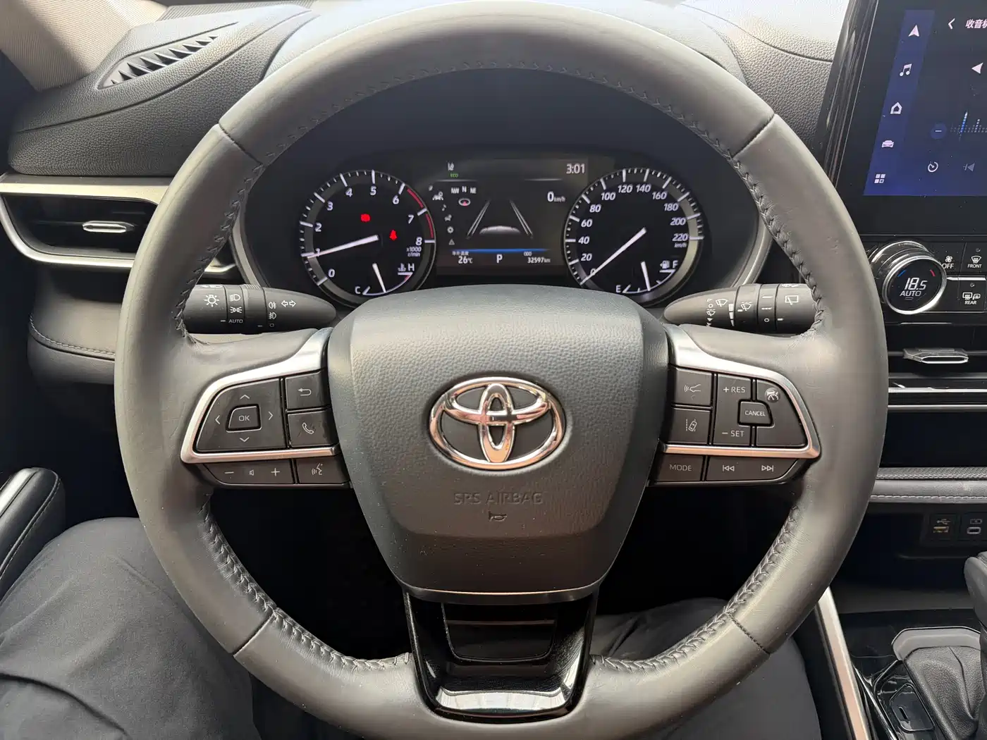 Toyota Highlander 2022 380T 4WD Premium 7-Seater фото 14