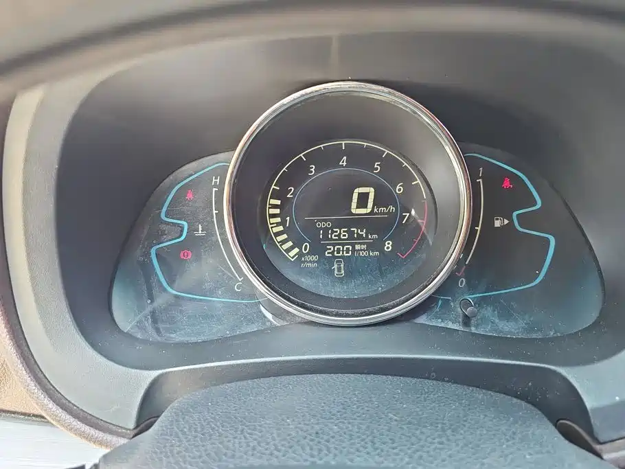 Venucia M50V 2018 2017 1.5L XL Manual Comfort