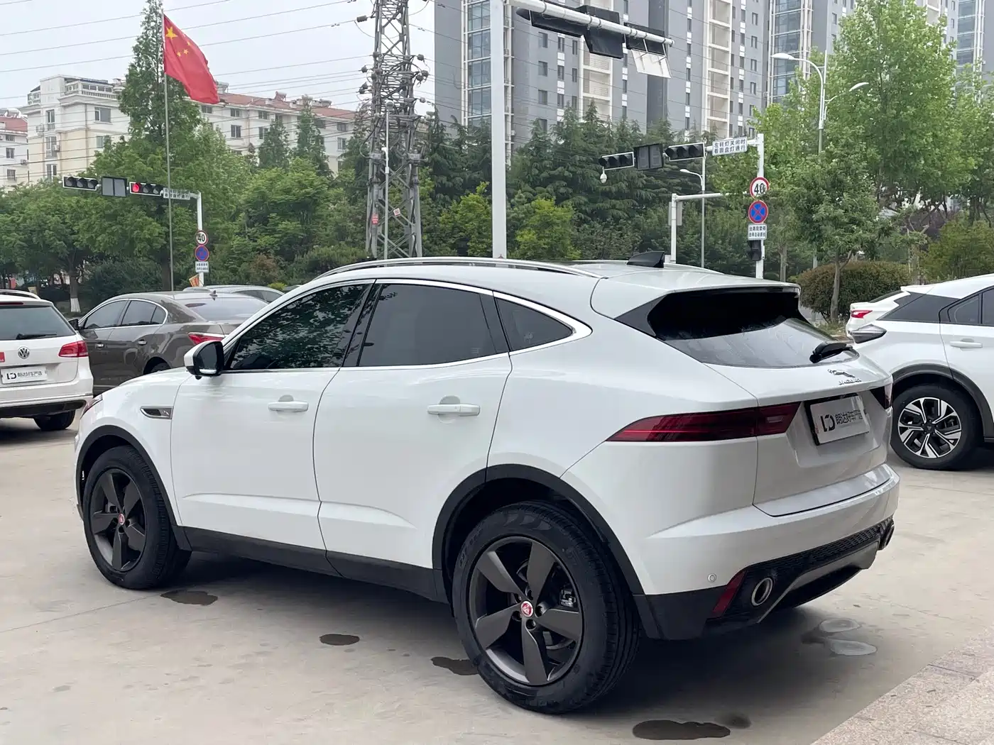 Jaguar E-PACE 2024 Progressive Sport Edition R-DYNAMIC S фото 9