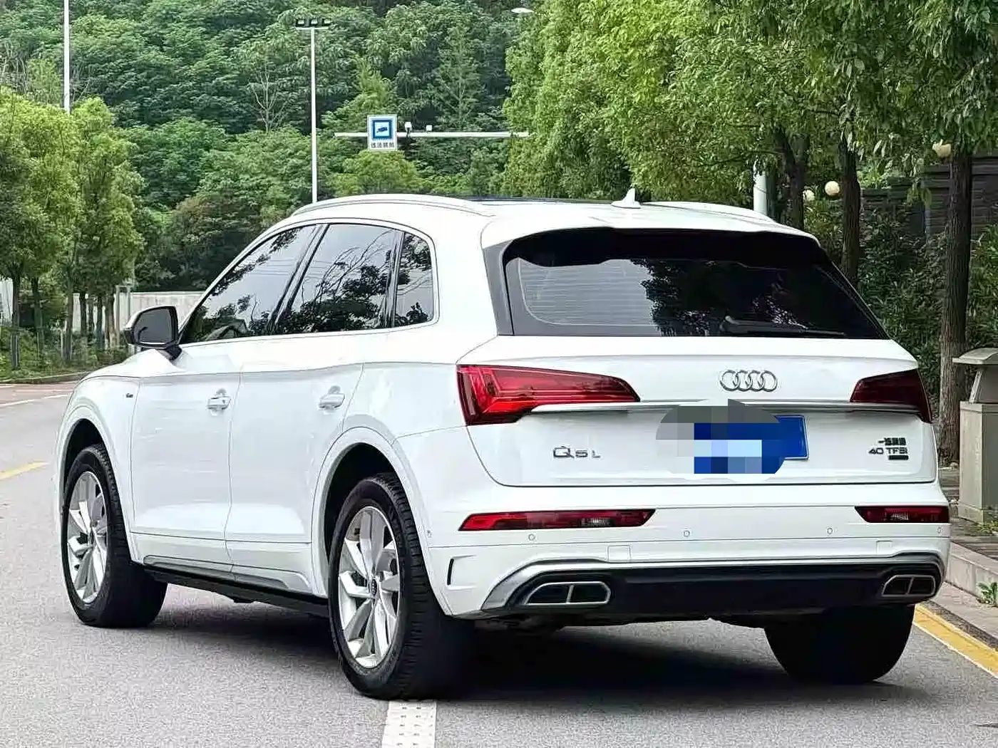 Audi Q5L 2022 40T Luxury Elegance фото 8