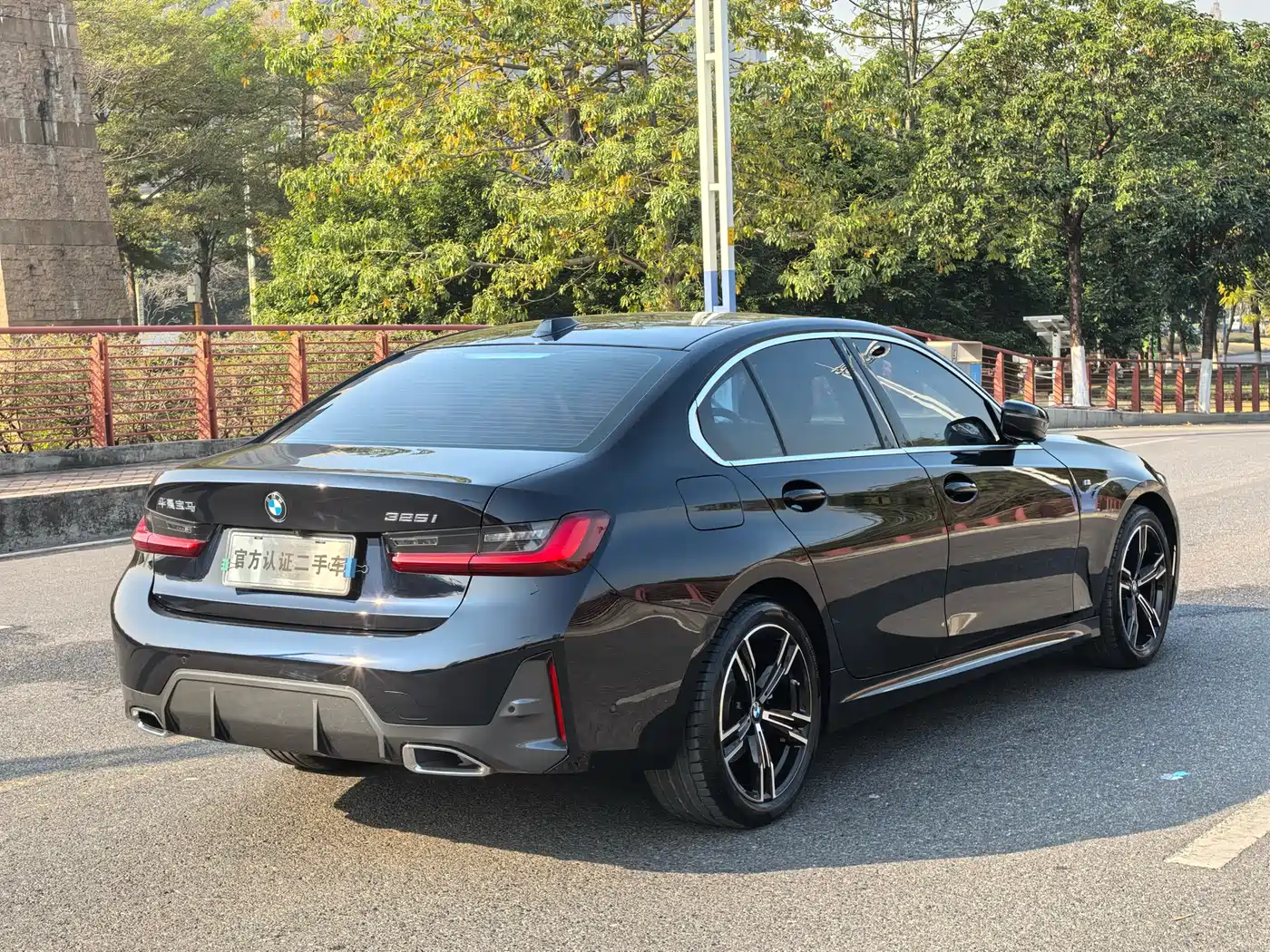 BMW 3 Series 2024 325i M Sport Package фото 10