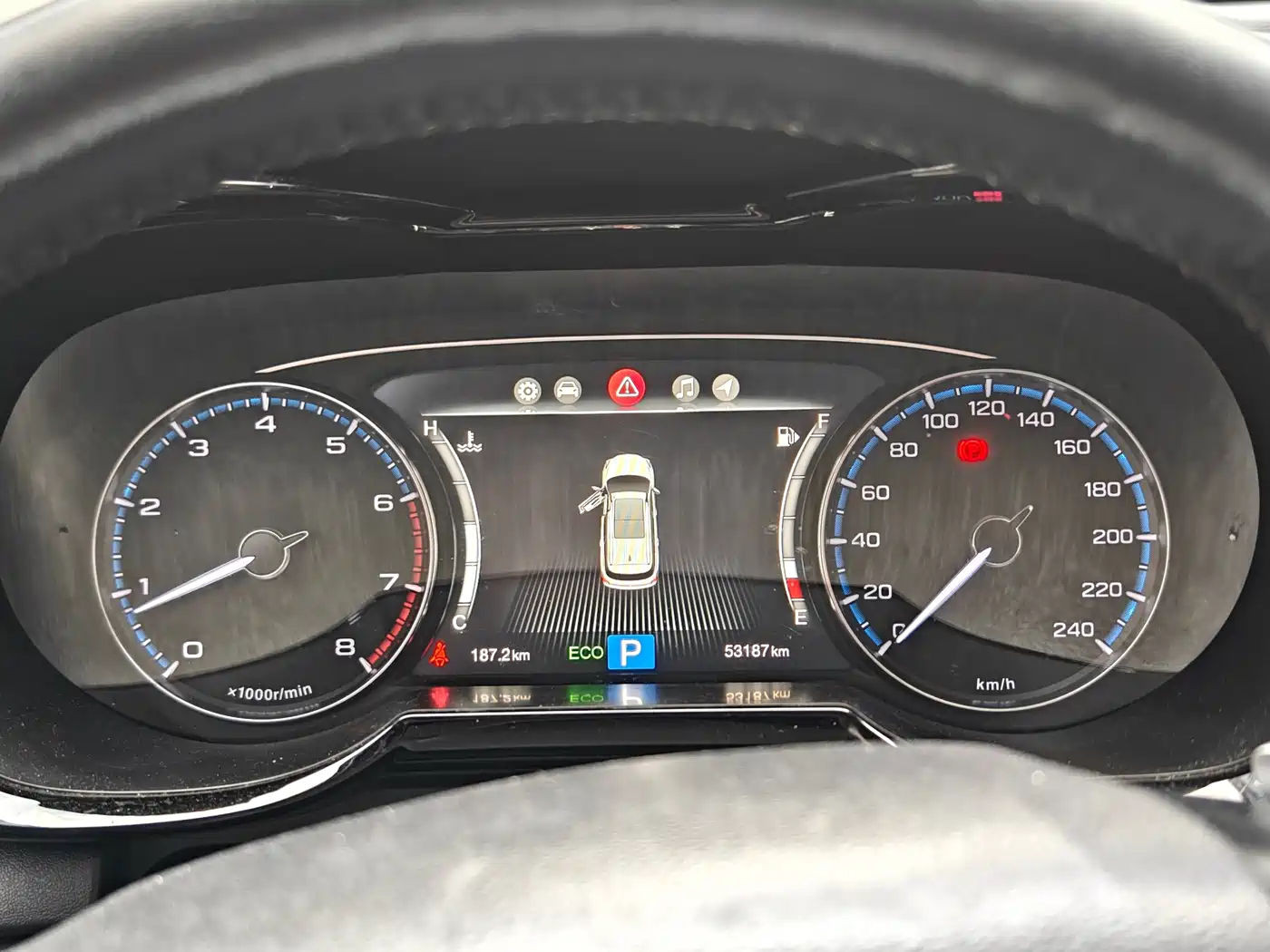 GAC Trumpchi Trumpchi GS7 2017 320T 2WD Luxury Smart Connect фото 8