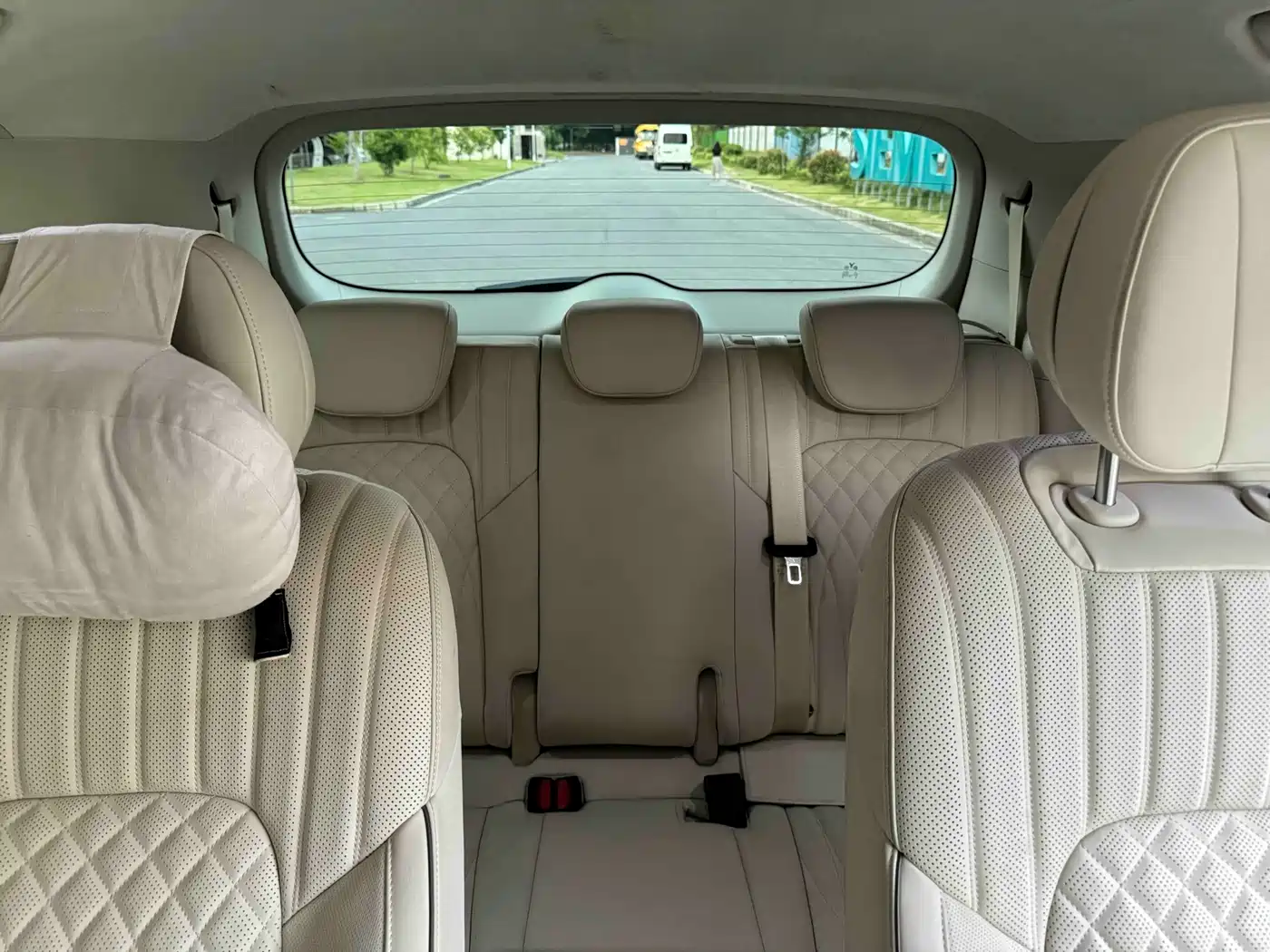 Voyah Auto Voyah Dreamer 2024 PHEV Extended Range Flagship Edition фото 10