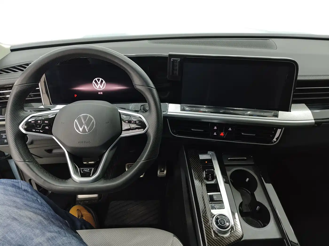 Volkswagen Talagon 2023 380TSI 4WD R-Line Touring Edition фото 15