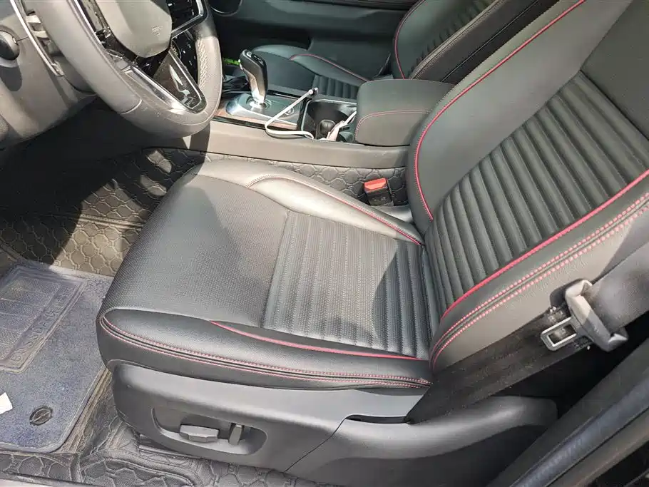 Land Rover Discovery Sport 2022 Model Facelift 249PS R-Dynamic S Performance Edition 5-seater фото 9