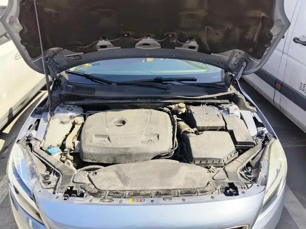 Volvo V40 2019 2018 T3 Inscription Edition
