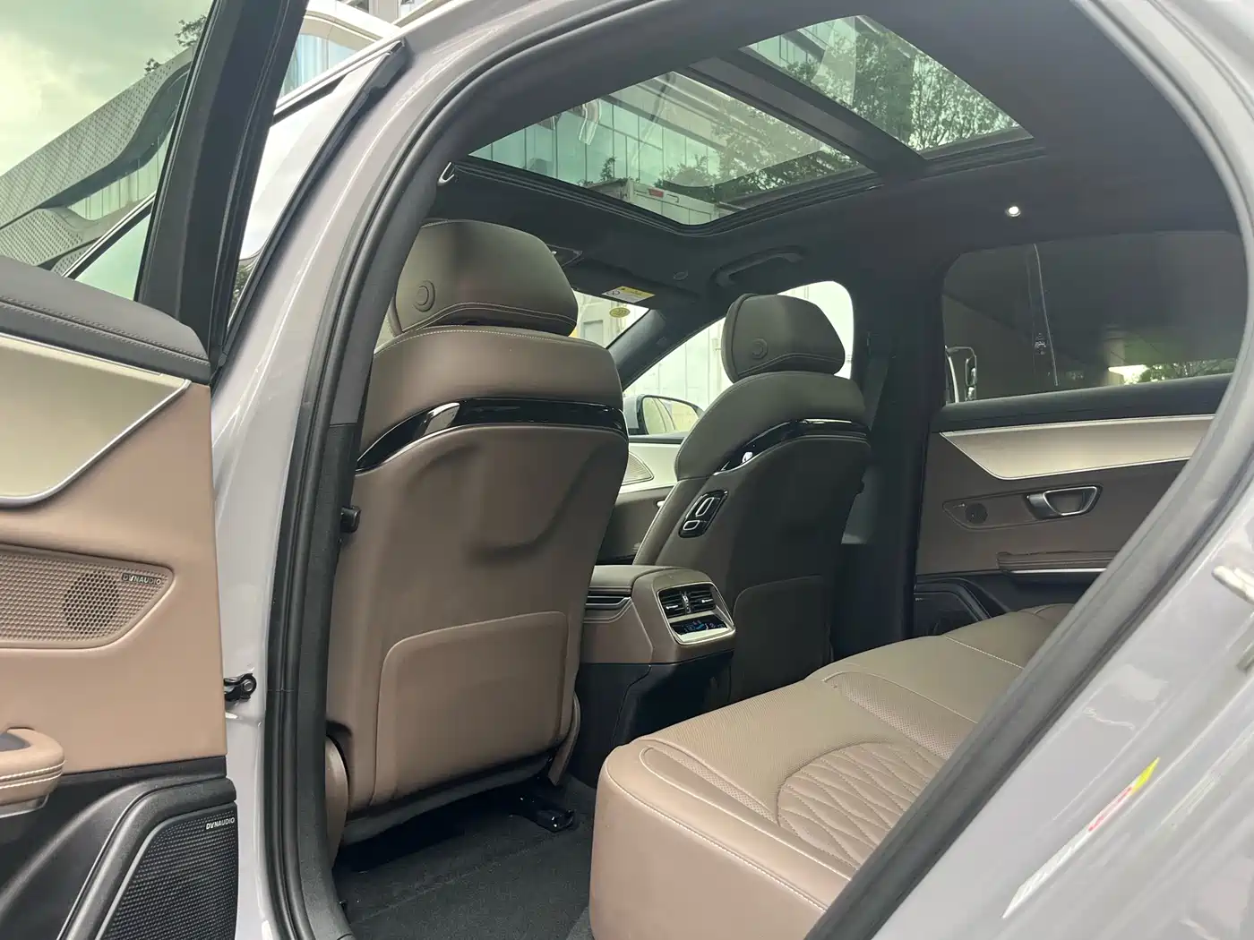 BYD Han 2025 2025 DM-i Smart Driving Edition 125KM Honor
