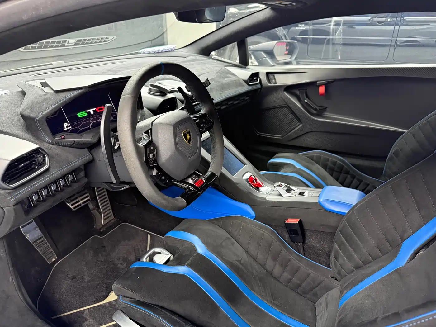 Lamborghini Huracán 2021 Huracán STO фото 8