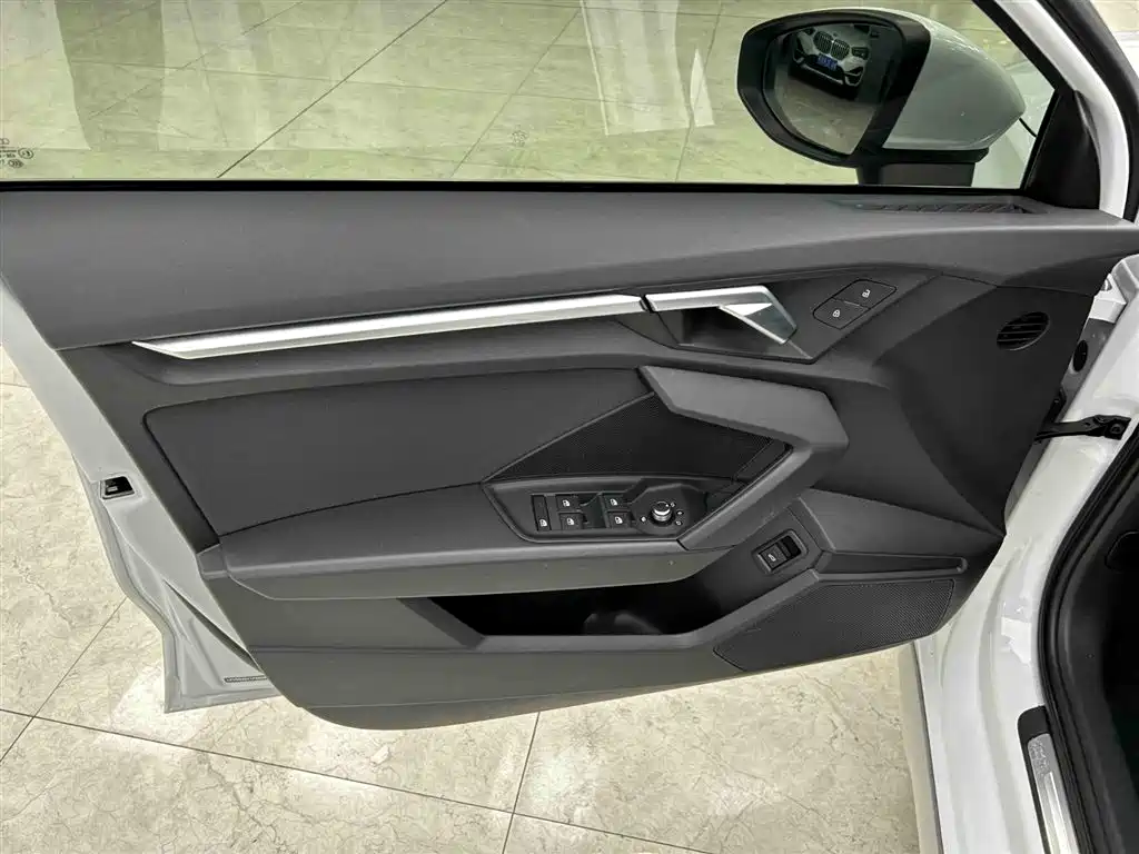Audi A3 2023 Sportback 35 TFSI Progressive Sport фото 9