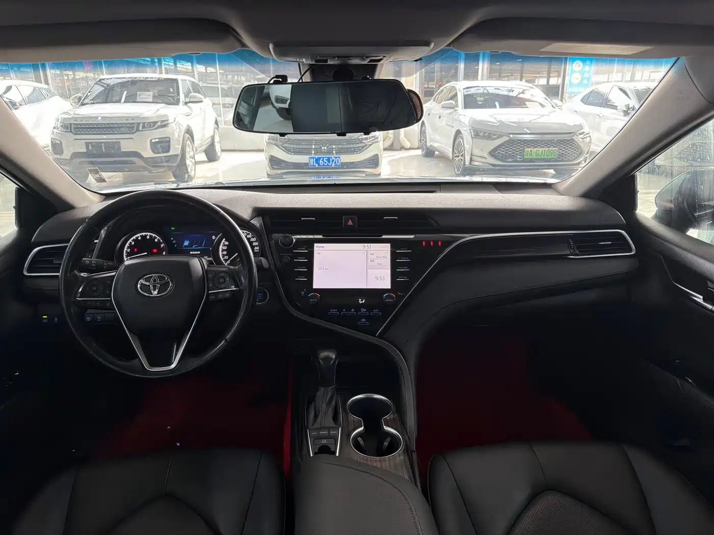 Toyota Camry 2018 2.5G Luxury Edition фото 8