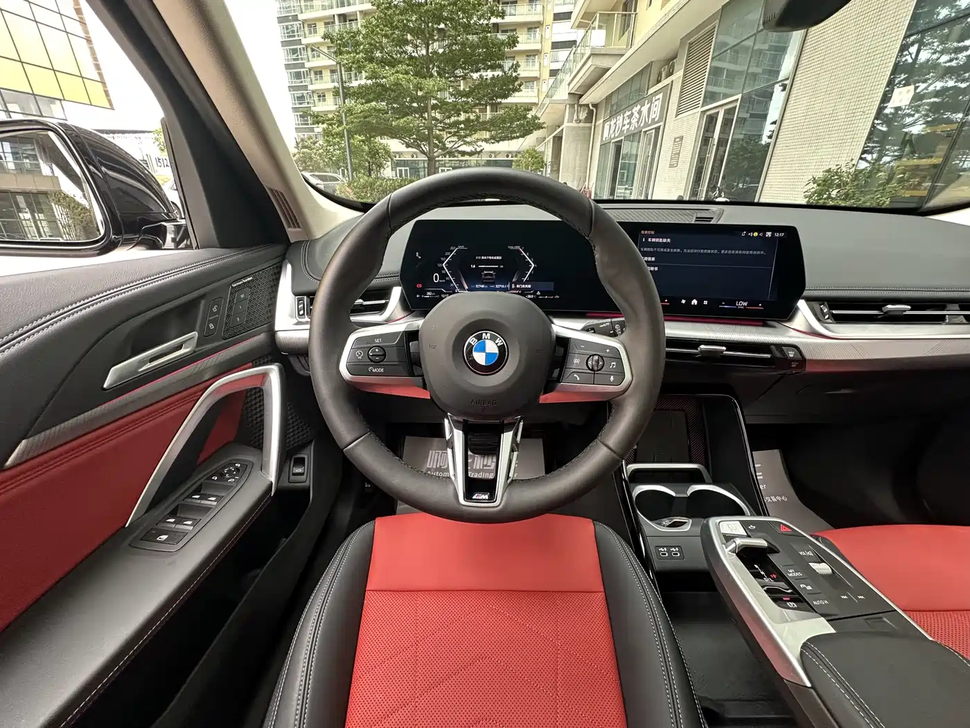 BMW X1 2024 sDrive25Li M Sport Package фото 23