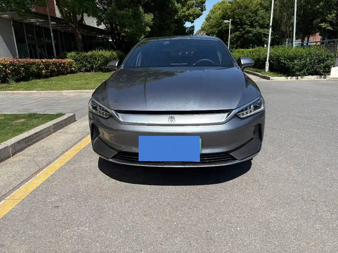 BYD Qin PLUS 2021 EV 400KM Luxury Model фото 2