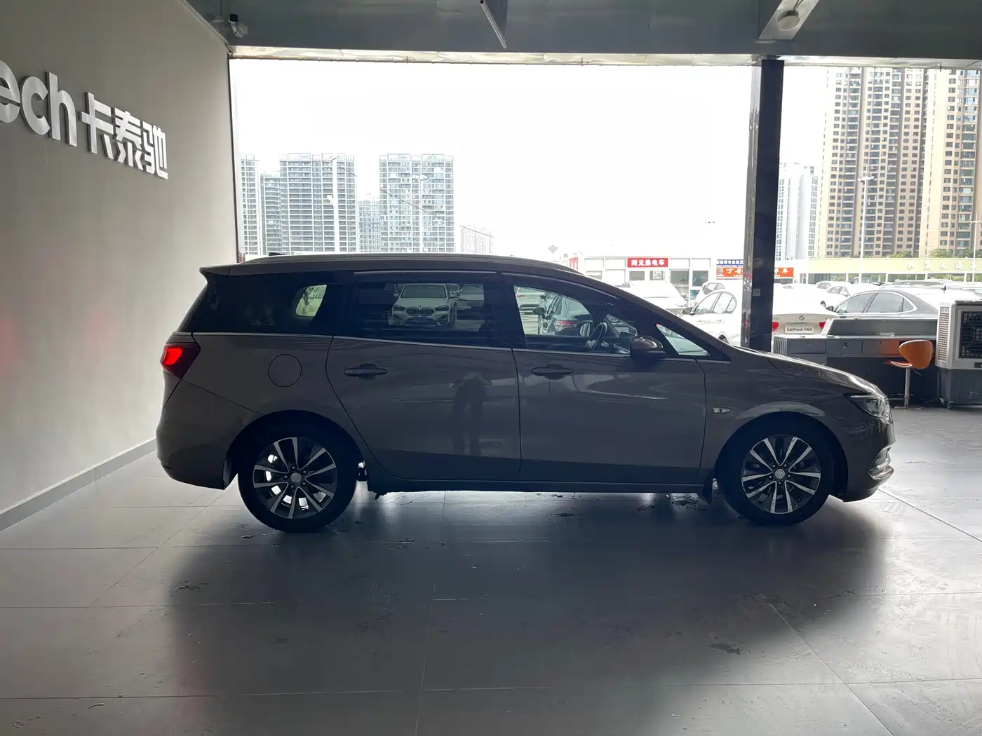 Buick GL6 2022 2021 323T Mild Hybrid Connected Luxury