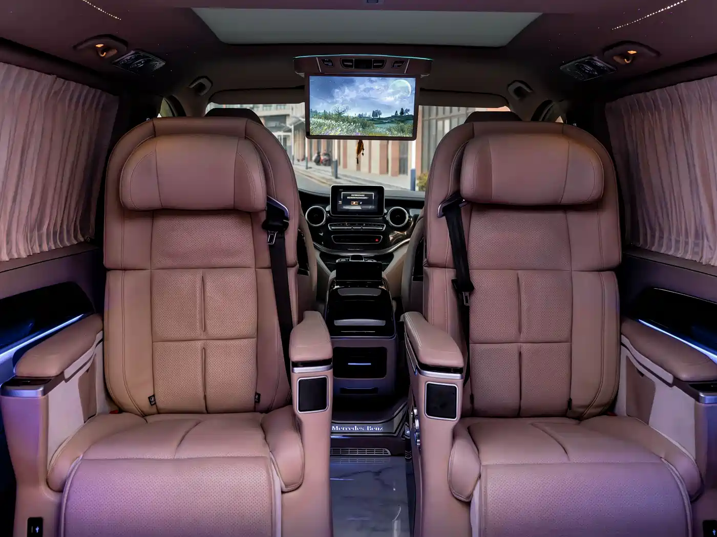 Mercedes-Benz V-Class 2017 Model V 260 Pilot Edition фото 26