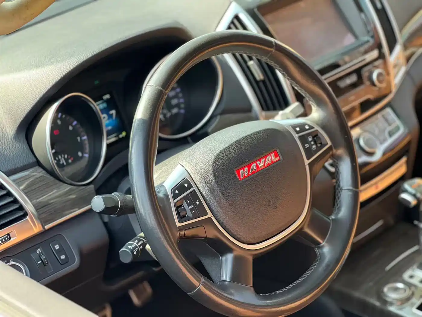 Haval H9 2015 2.0T 4WD Luxury 7-Seater фото 10