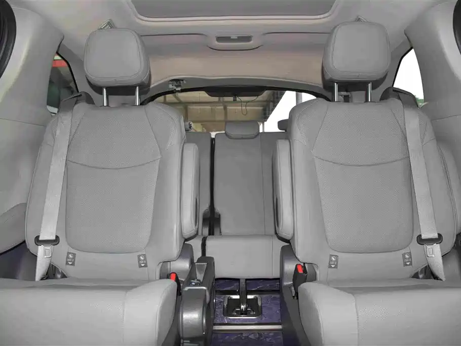 Toyota Granvia 2023 2022 2.5L Hybrid Premium Edition