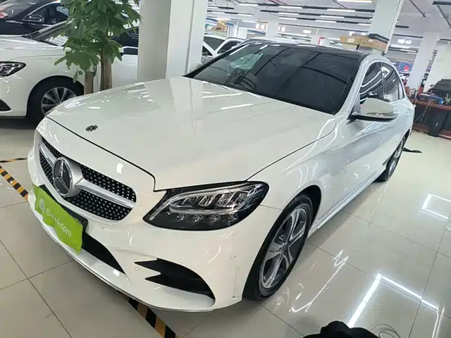 Mercedes-Benz C-Class 2020