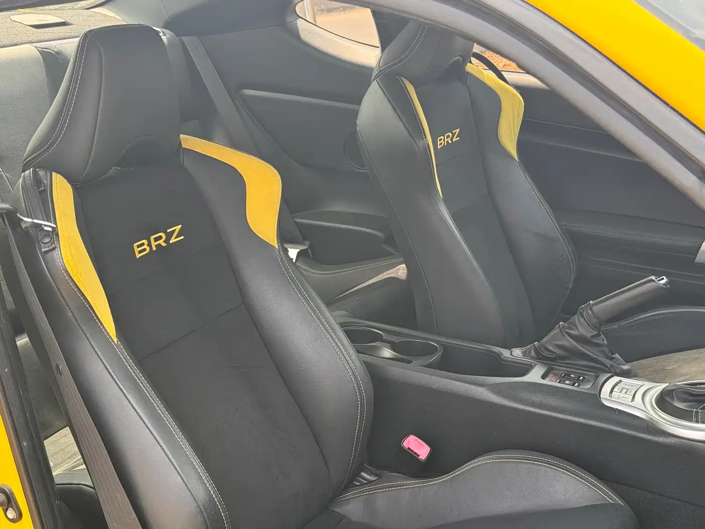 Subaru BRZ 2017 2.0i Automatic type-RS Yellow Special Edition фото 8