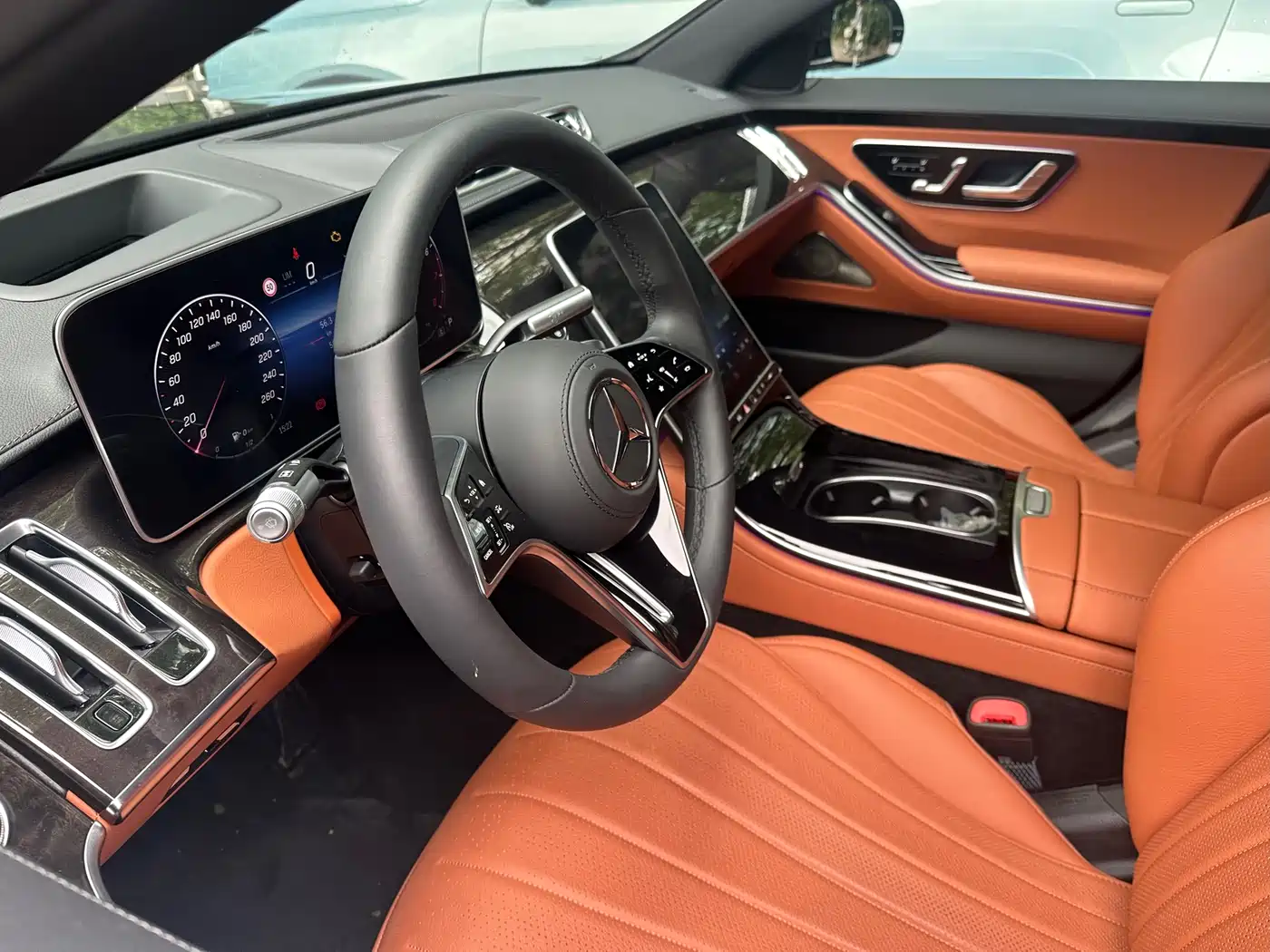 Mercedes-Benz S-Class 2024 S 400 L Luxury Edition фото 3