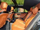 Photo 30 - Mercedes-Benz S-Class