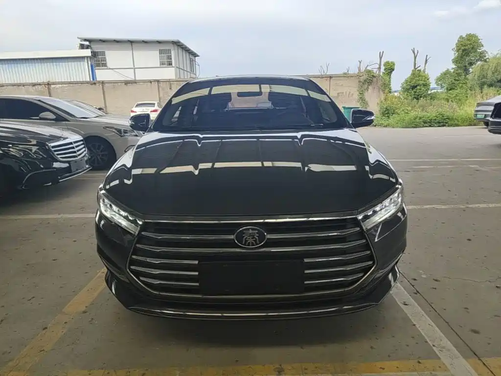 BYD Qin 2021 2019 1.5L Automatic Luxury Edition
