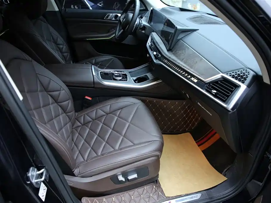 BMW X5 2023 xDrive 30Li Premium M Sport Package фото 6
