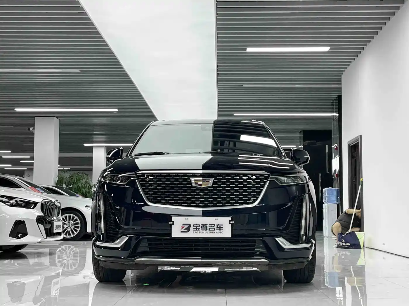 Cadillac XT6 2019 2020 28T 6-Seater Luxury Model
