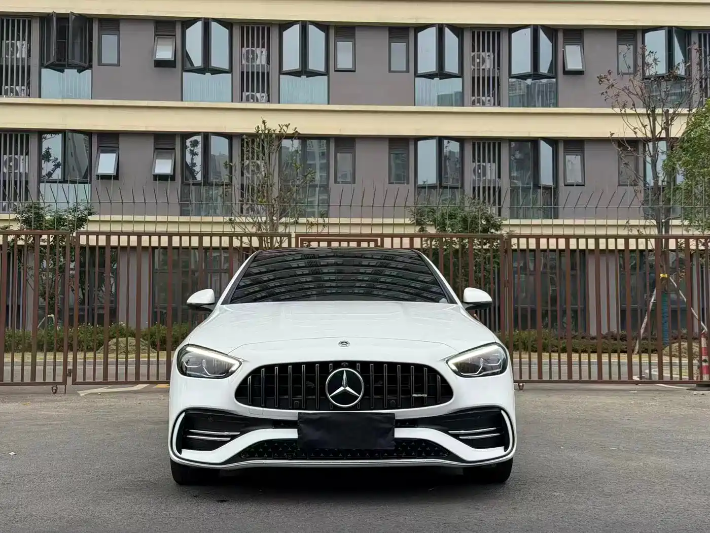 Mercedes-Benz C-Class 2025 C 260 L Sport Edition фото 2