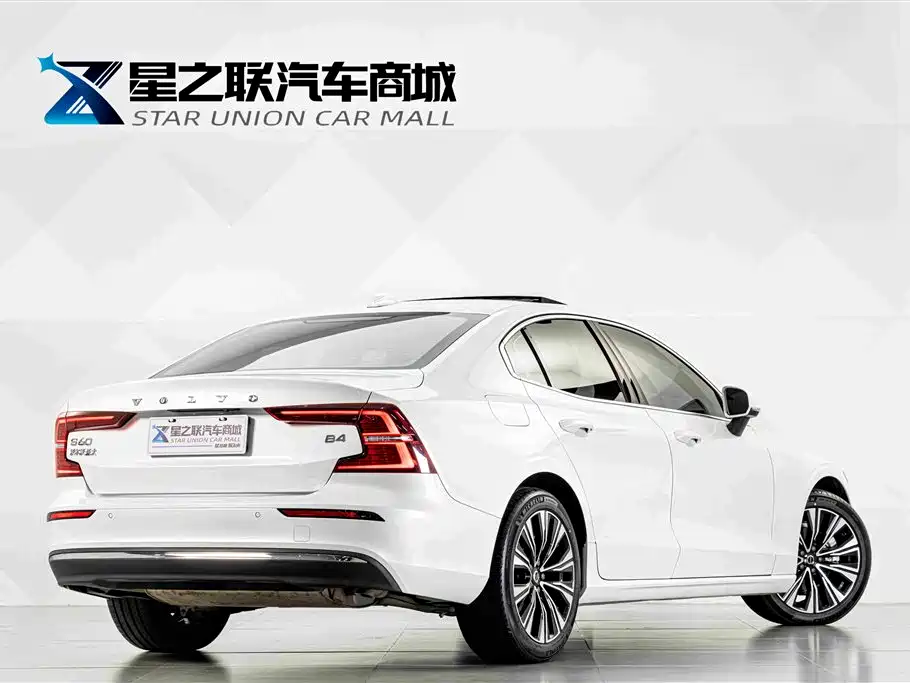 Фото 6 - Volvo S60