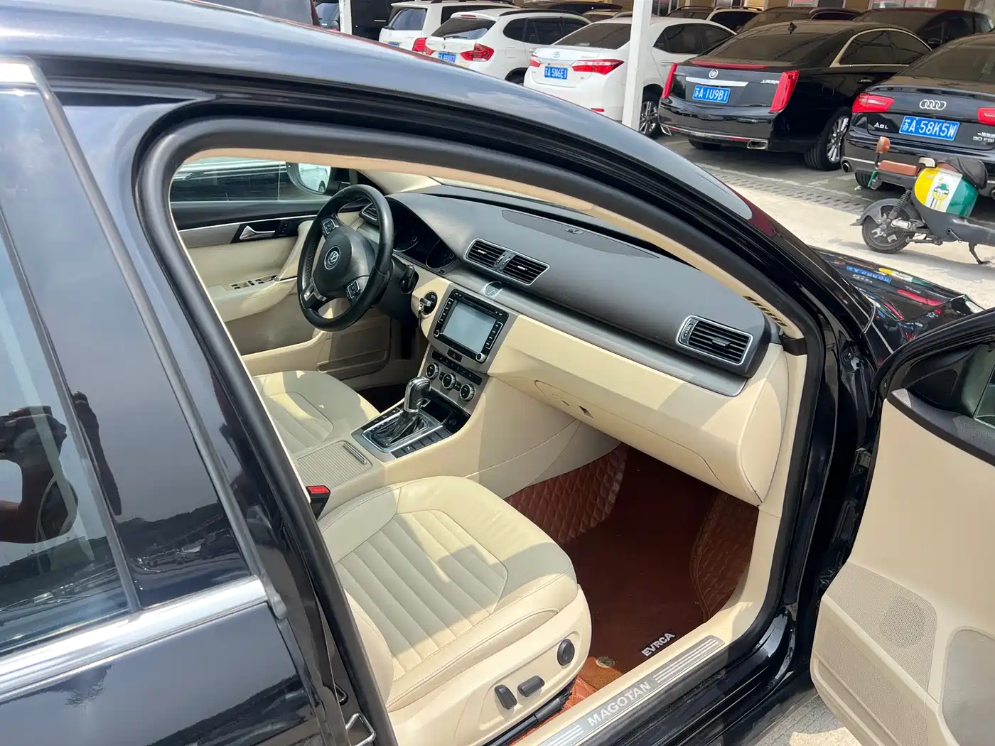Volkswagen Magotan 2012 1.8TSI Luxury фото 18