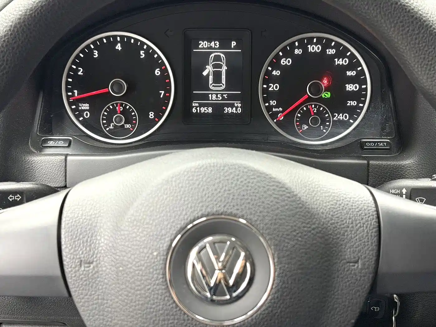 Volkswagen Tiguan 2016 Model 300TSI Automatic 2WD Trend Edition фото 2