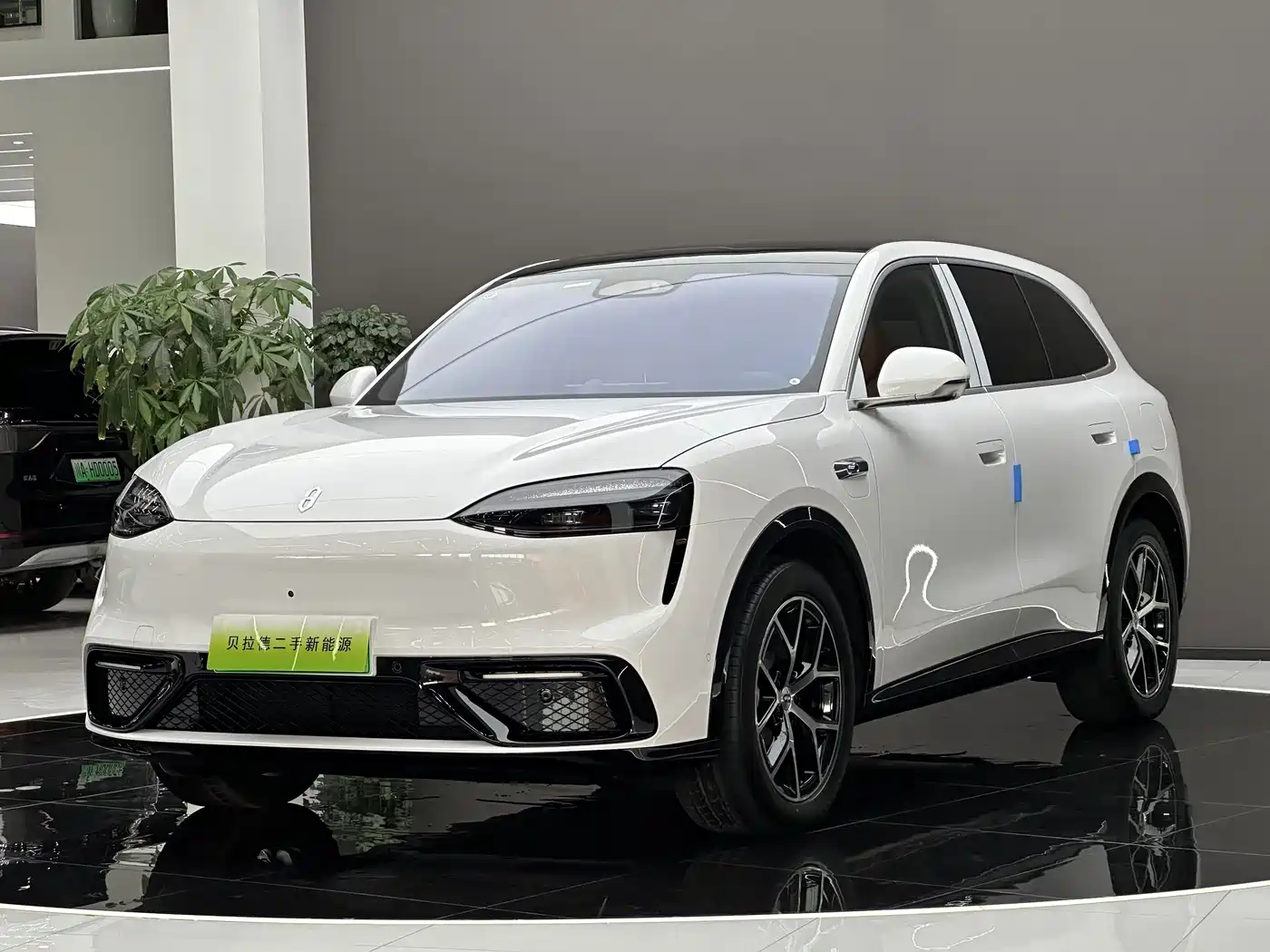 AITO Wenjie AITO M6 2026