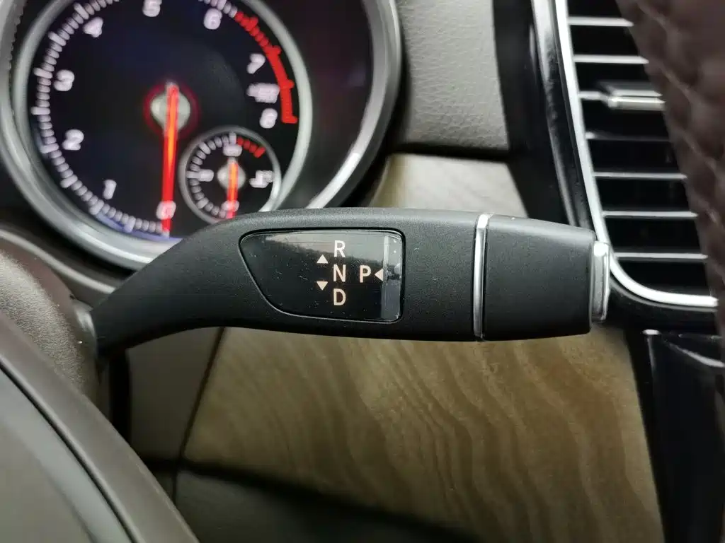 Фото 13 - Mercedes-Benz GLE