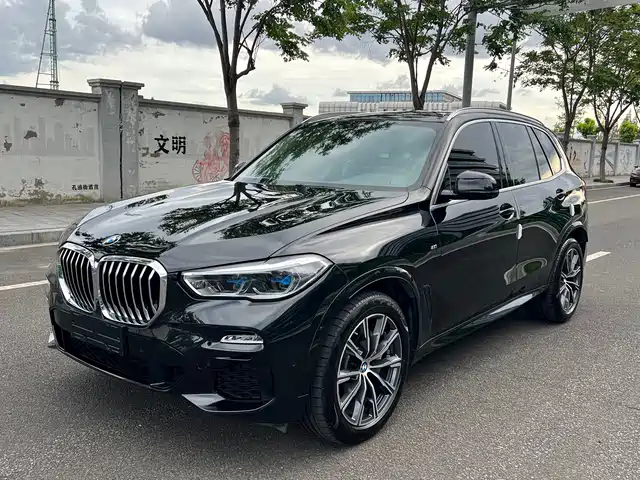 BMW X5 (Import) 2021