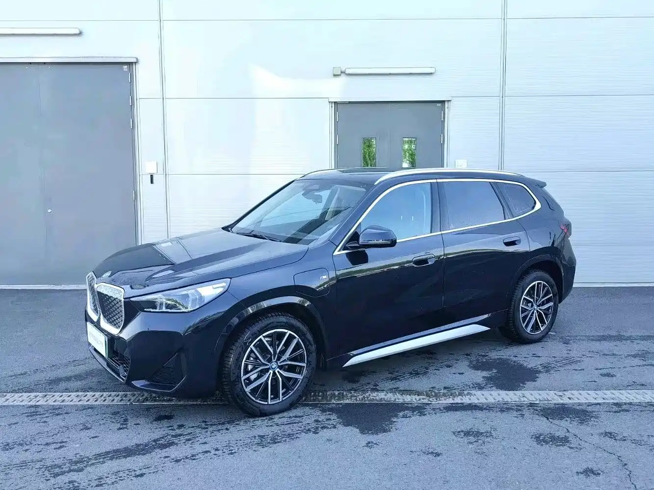 BMW iX1 2025 eDrive25L M Sport Package