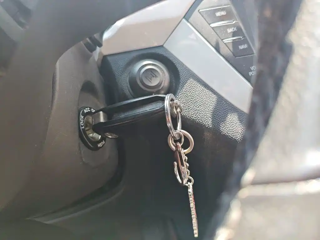 JAC Motors Refine S2 2015 2015 1.5L Manual Luxury Smart