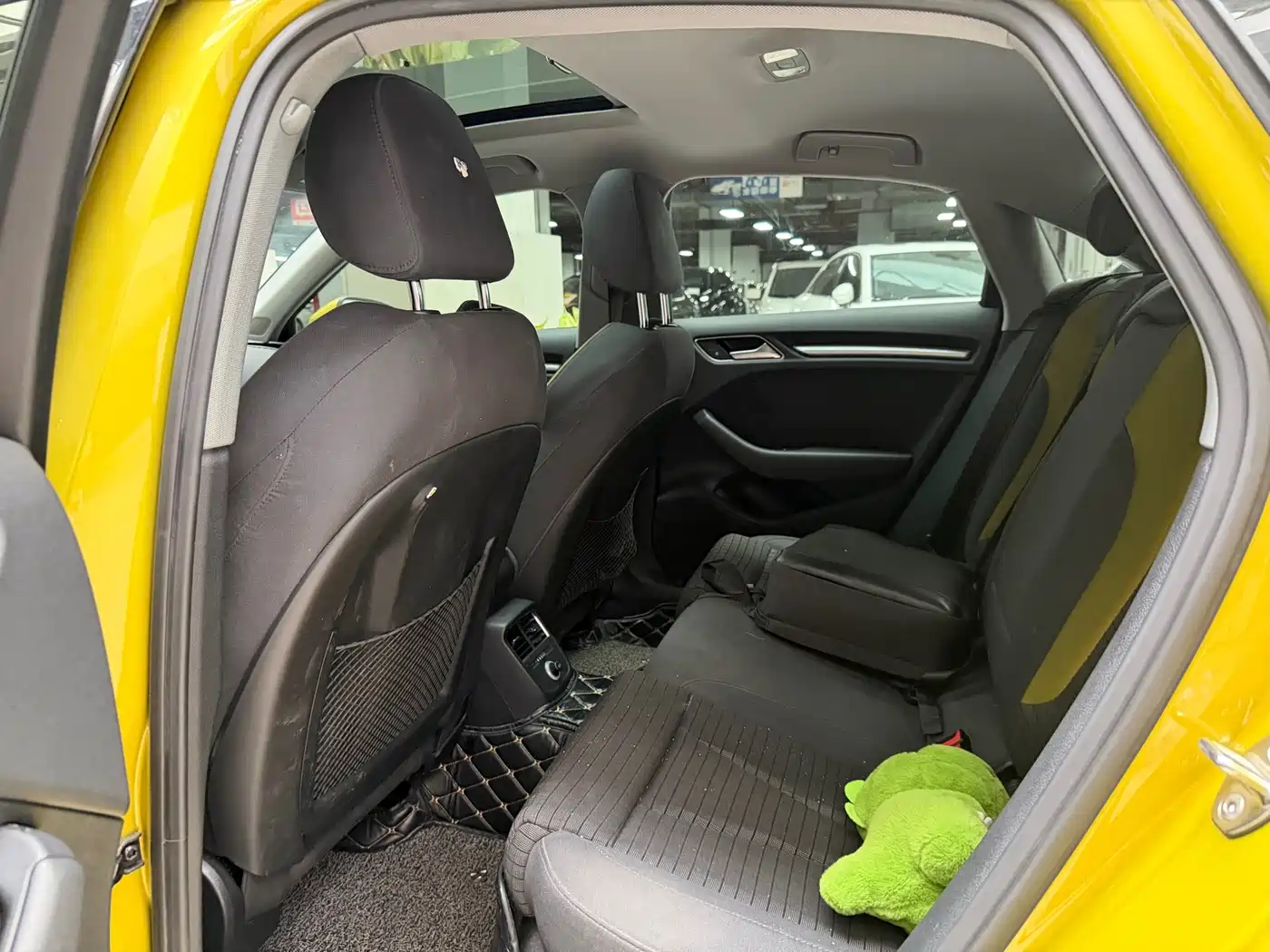 Фото 10 - Audi A3