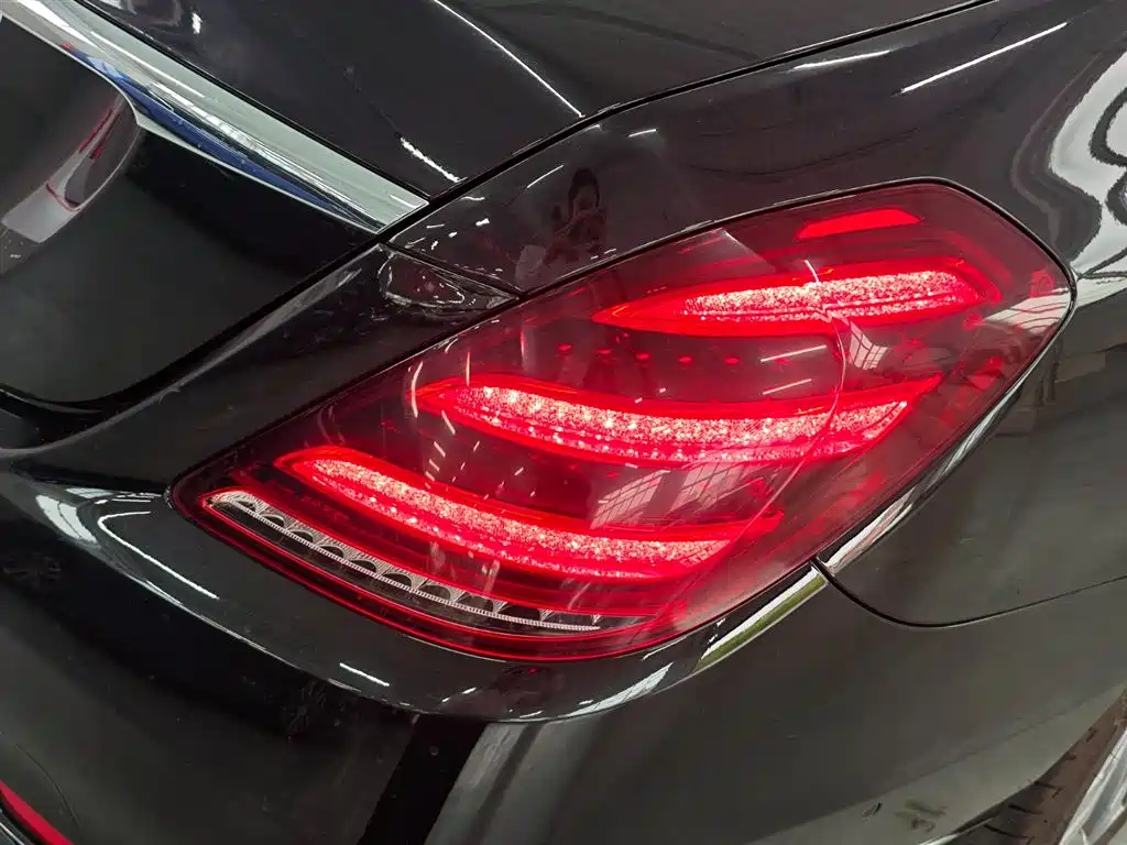 Mercedes-Benz S-Class 2020 S 350 L Premium Edition Collector's Version фото 8