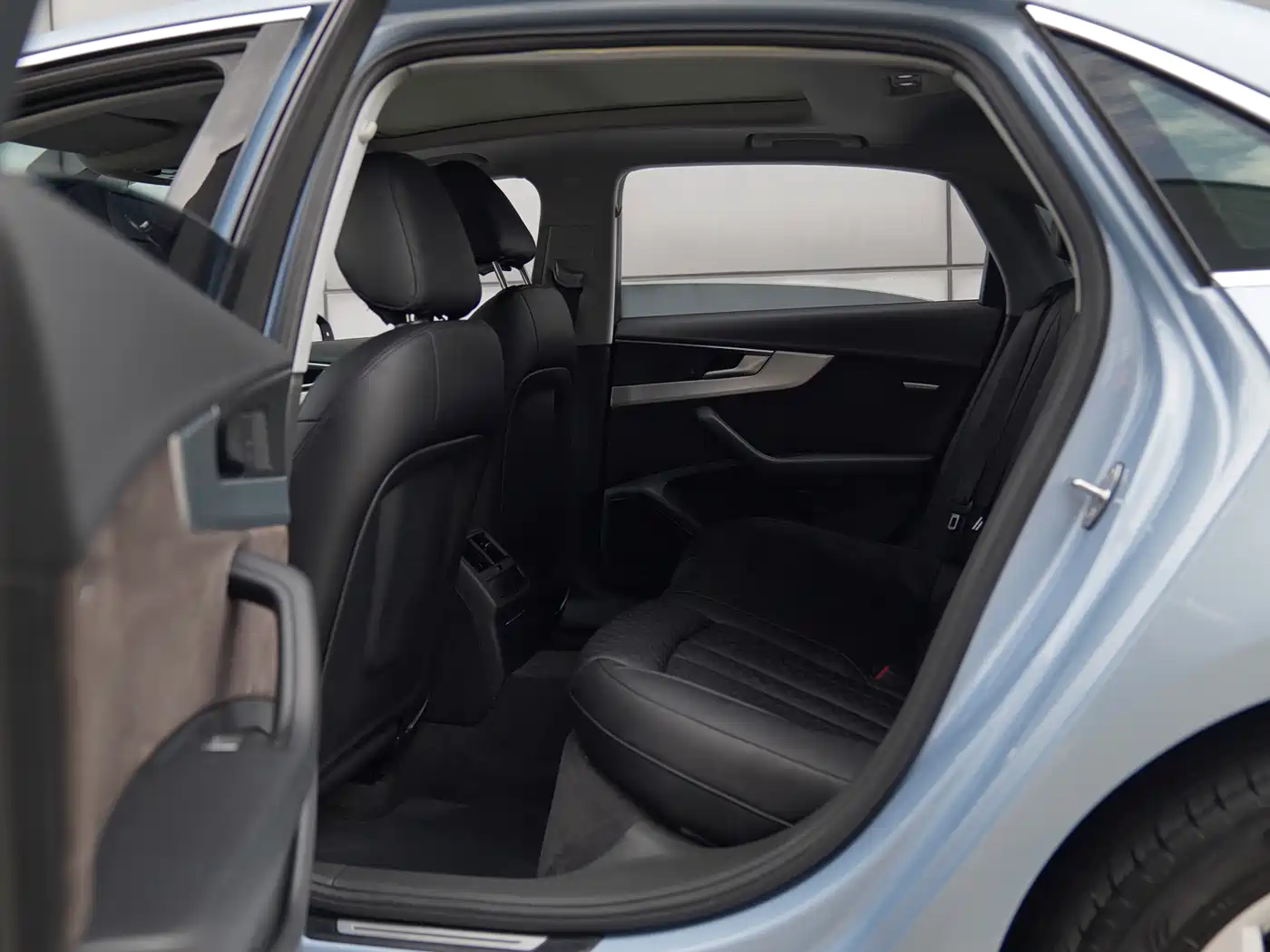 Audi A4L 2019 40 TFSI Progressive (China V) фото 6