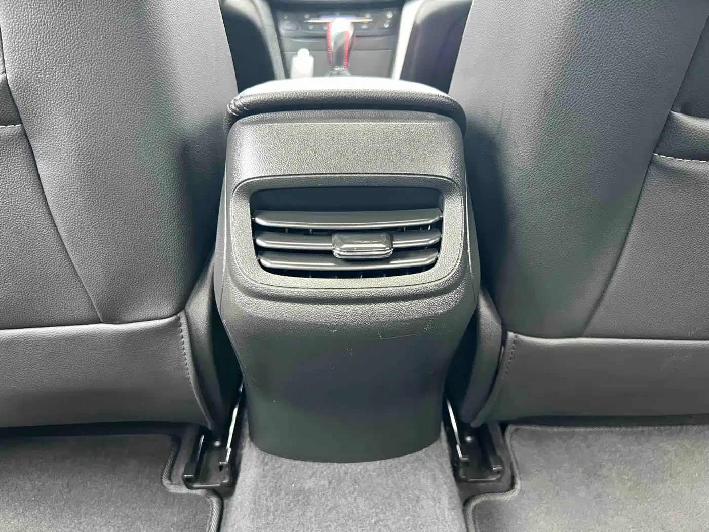 Buick Excelle 2019 18T Auto Connected Elite China VI фото 28