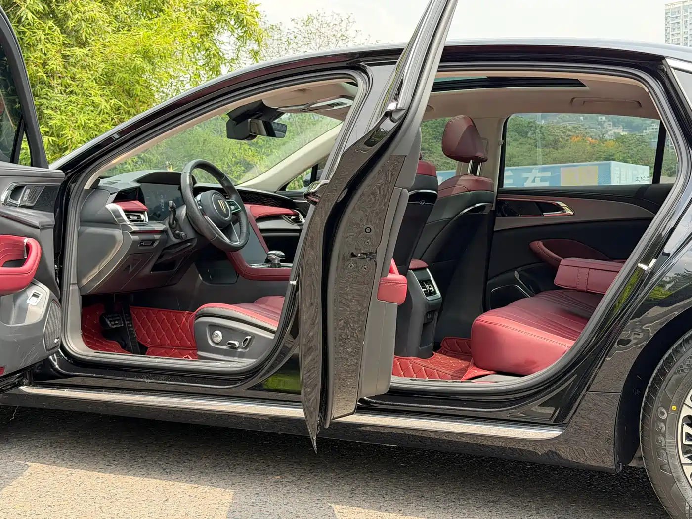 Hongqi H5 2024 2.0T Automatic Smart Connect Flag Smooth Edition фото 15