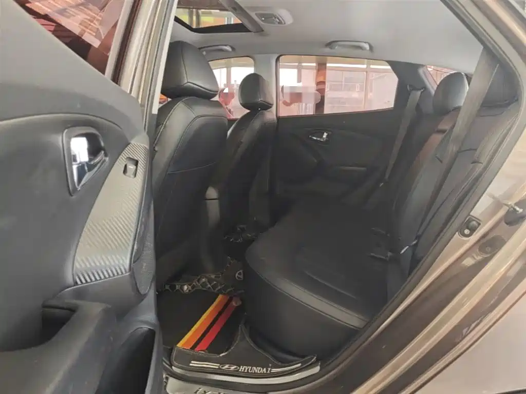 Hyundai Beijing Hyundai ix35 2013 2.0L Auto 2WD Smart GLS China IV фото 17