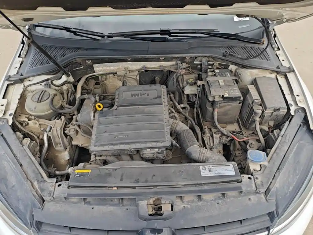 Photo 20 - Volkswagen Golf