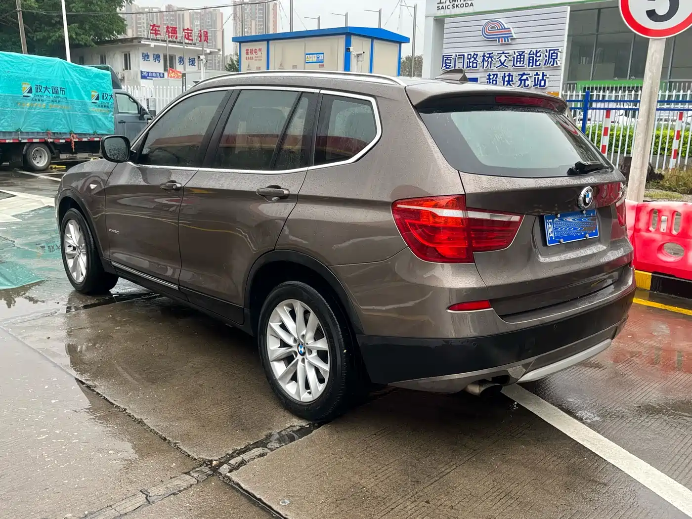 BMW X3 (Import) 2012 xDrive20i Luxury фото 7